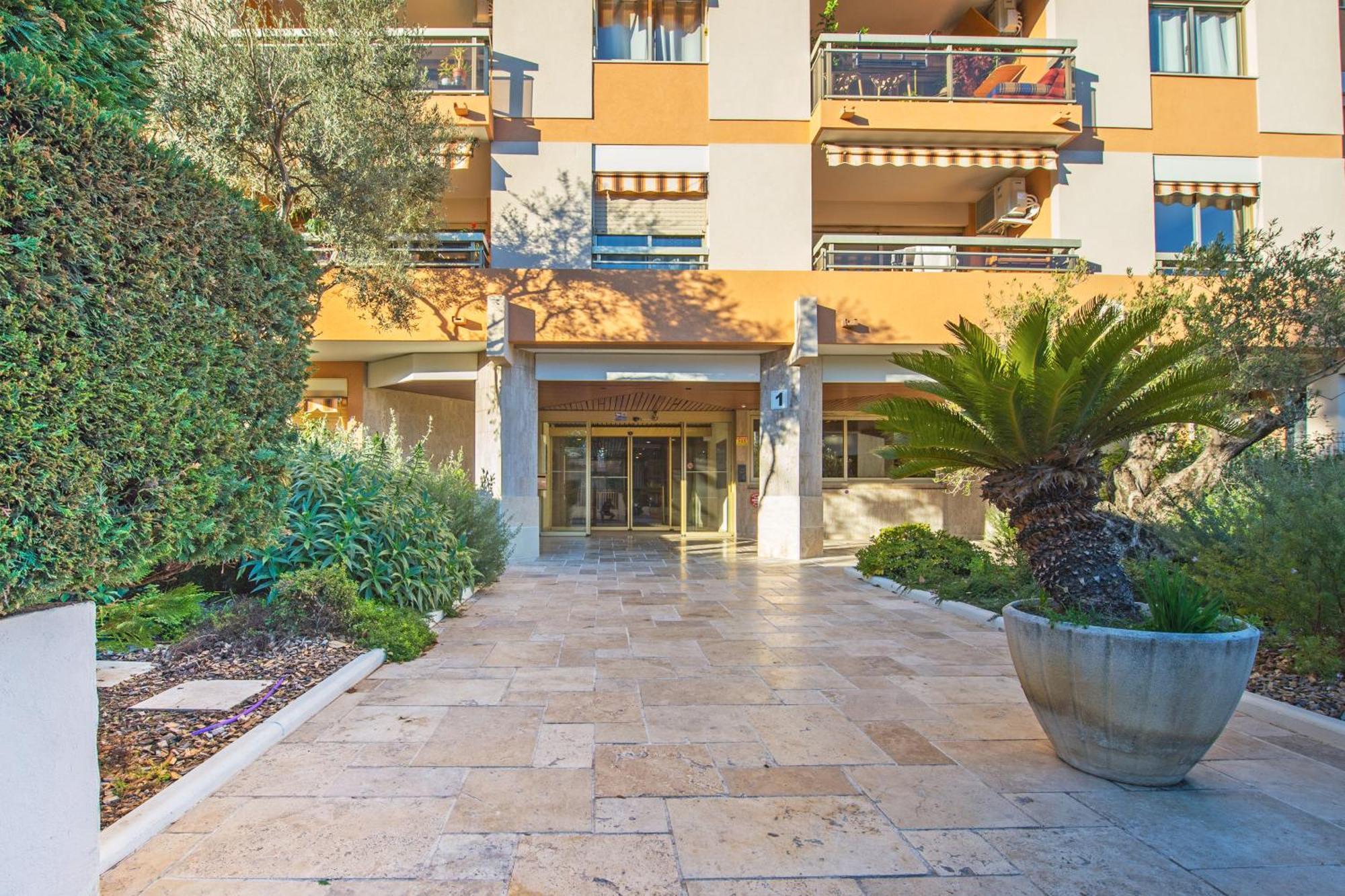 Appartement Renove - Terrasse - Parking - Bm Nizza Exterior foto